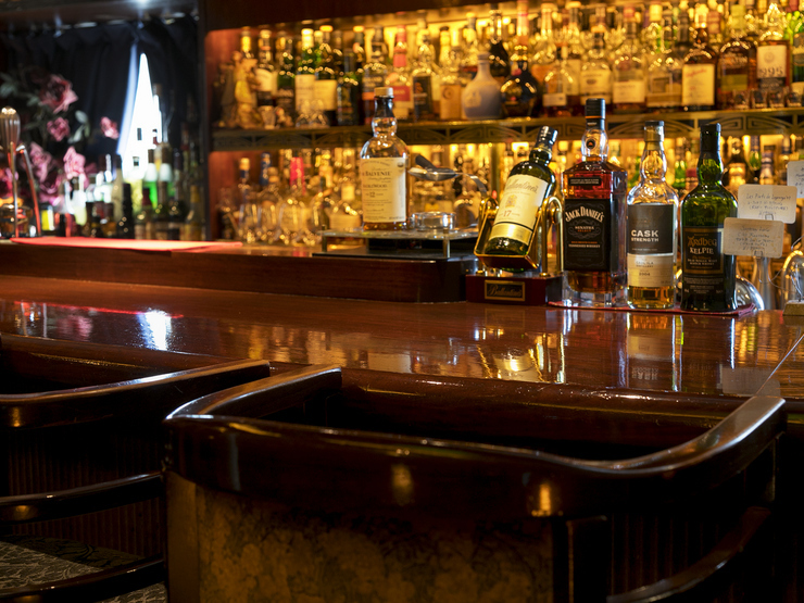 Saloon Bar Meursault